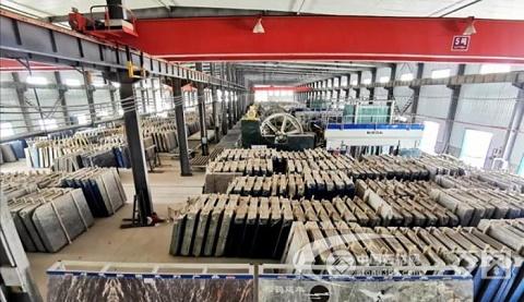 甘肃金塔戈壁石材逆袭成“金材玉料”，订单漂洋过海创新高